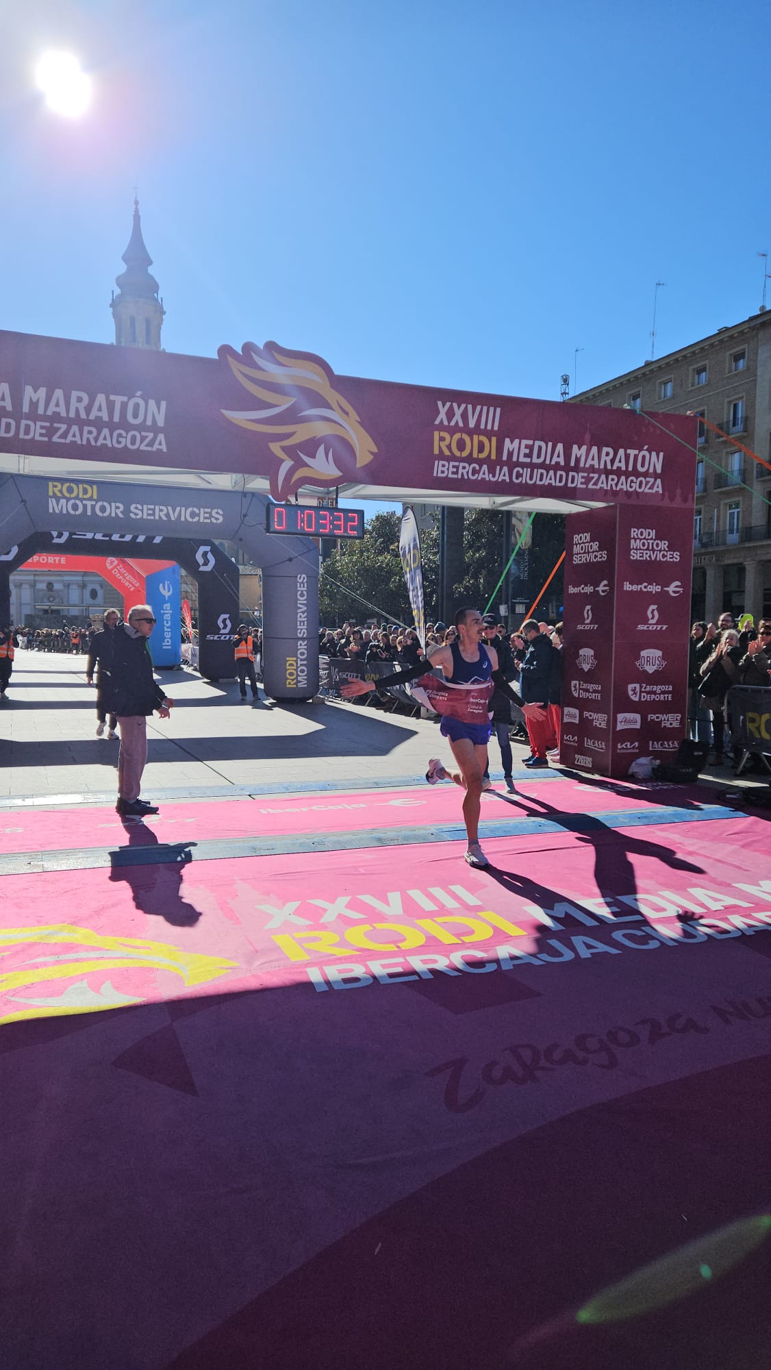 La XXVIII RODI Media Maratón de Zaragoza bate su récord histórico con 7.500 corredores en su nuevo y veloz circuito